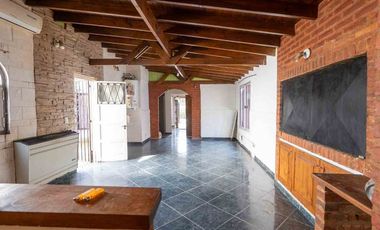 VENTA CASA 3 AMBIENTES CON COCHERA PLAYA SERENA