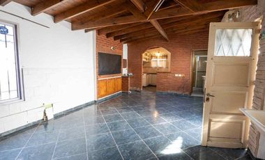 VENTA CASA 3 AMBIENTES CON COCHERA PLAYA SERENA