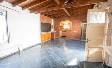 VENTA CASA 3 AMBIENTES CON COCHERA PLAYA SERENA