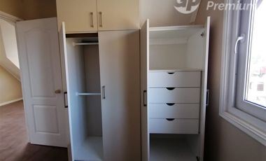 Casa en Venta en Por Av. Brasil c/ Vicuña Mackenna