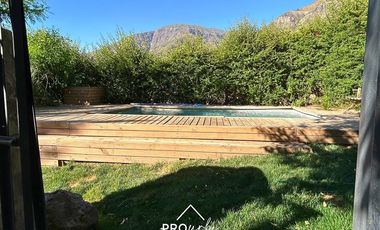 Casa en Arriendo en Moderna, 3 dormitorios, 2 baños, Año Corrido, locomoción pública a la puerta, San José de Maipo