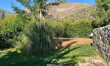 Casa en Arriendo en Moderna, 3 dormitorios, 2 baños, Año Corrido, locomoción pública a la puerta, San José de Maipo