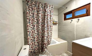 Casa en Arriendo en Moderna, 3 dormitorios, 2 baños, Año Corrido, locomoción pública a la puerta, San José de Maipo