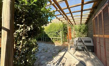 Casa en Arriendo en Moderna, 3 dormitorios, 2 baños, Año Corrido, locomoción pública a la puerta, San José de Maipo