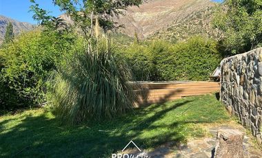 Casa en Arriendo en Moderna, 3 dormitorios, 2 baños, Año Corrido, locomoción pública a la puerta, San José de Maipo