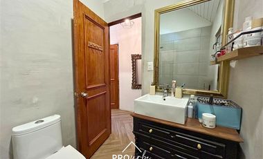 Casa en Arriendo en Moderna, 3 dormitorios, 2 baños, Año Corrido, locomoción pública a la puerta, San José de Maipo