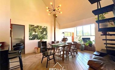 Parcela en Arriendo en Moderna, 3 dormitorios, 2 baños, Año Corrido, locomoción pública a la puerta, San José de Maipo