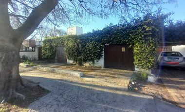 VENTA CASA 3 DORM, ZONA MUJER URBANA, CORDOBA