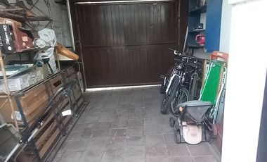 VENTA CASA 3 DORM, ZONA MUJER URBANA, CORDOBA