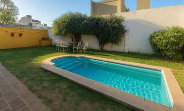 VENTA CASA 3 DORM, ZONA MUJER URBANA, CORDOBA