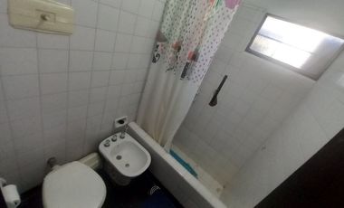 VENTA CASA 3 DORM, ZONA MUJER URBANA, CORDOBA