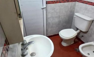 Departamento en venta - 2 Dormitorios 1 Baño - Cochera - 64Mts2 - Wilde