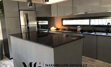 Casa en venta, 5 ambientes - Ezeiza