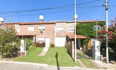Dúplex en venta - 3 Dormitorios 1 Baño - Tandil