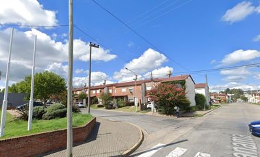 Dúplex en venta - 3 Dormitorios 1 Baño - Tandil