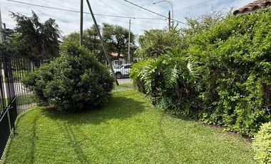 Hermosa Casa en Barrio Uno Ezeiza – Quincho, Jacuzzi y Cochera Doble