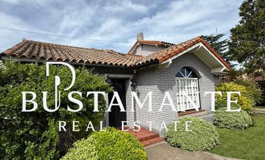 Hermosa Casa en Barrio Uno Ezeiza – Quincho, Jacuzzi y Cochera Doble