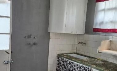 Casa en venta - 3 Dormitorios 1 Baño - Morón