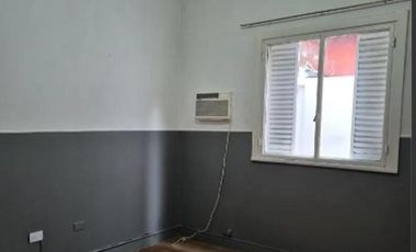 Casa en venta - 3 Dormitorios 1 Baño - Morón