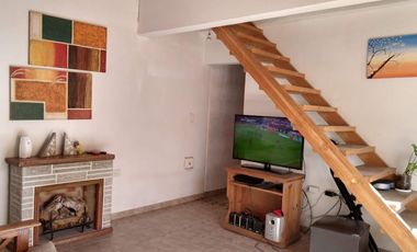 Casa en venta - 3 Dormitorios 2 Baños - Cochera - 450Mts2 - RInguelet