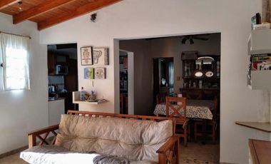 Casa en venta - 3 Dormitorios 2 Baños - Cochera - 450Mts2 - RInguelet