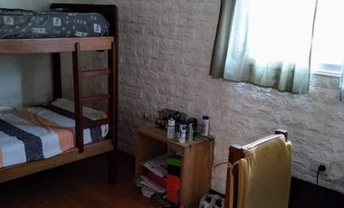 Casa en venta - 3 Dormitorios 2 Baños - Cochera - 450Mts2 - RInguelet