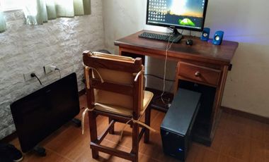 Casa en venta - 3 Dormitorios 2 Baños - Cochera - 450Mts2 - RInguelet