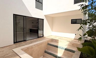 Casa en Venta en Mérida, Cholul Full Equipada