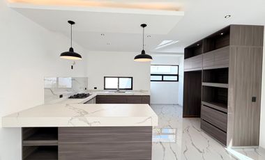 Casa en Venta en Mérida, Cholul Full Equipada