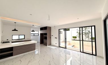 Casa en Venta en Mérida, Cholul Full Equipada