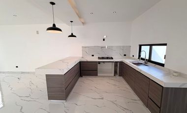 Casa en Venta en Mérida, Cholul Full Equipada