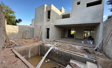 Casa en Venta en Mérida en Única Living, 4 habitaciones