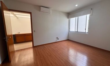 Casa en renta en Puerta del Bosque