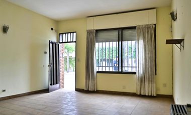 VENTA - Galpón con Casa 2 Dormitorios y Cochera - Zona Sur-Rosario