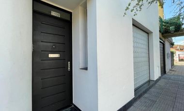 Casa en venta - 3 Dormitorios 2 Baños - Haedo