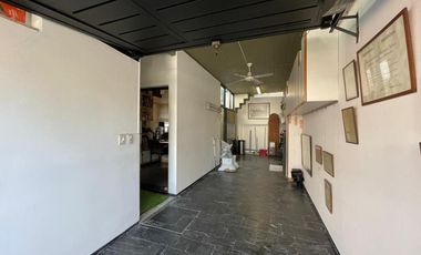 Casa en venta - 3 Dormitorios 2 Baños - Haedo