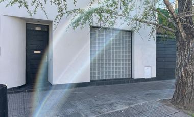 Casa en venta - 3 Dormitorios 2 Baños - Haedo