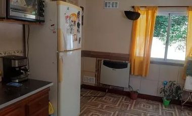 Casa en venta - 4 Dormitorios 2 Baños - Cochera - 400Mts2 - Las Toninas