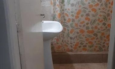 Casa en venta - 4 Dormitorios 2 Baños - Cochera - 400Mts2 - Las Toninas