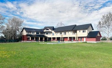 Casa en venta - 6 Dormitorios 8 Baños - San Vicente