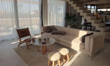 CASA VENTA  BARRIO SAN SEBASTIÁN AREA 8