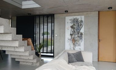 CASA VENTA  BARRIO SAN SEBASTIÁN AREA 8