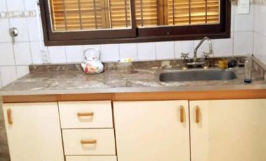 Casas en venta - 2 Dormitorios 2 Baños - 300Mts2 - Morón