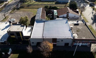 VENTA/ALQUILER - Local/Galpón 455m2 Imperdible Ubicación - Roldan