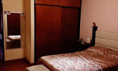 PH en venta - 3 Dormitorios 1 Baño - 243Mts2 - Sarandí