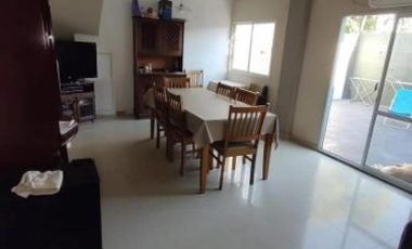 Casa en venta - 3 Dormitorios 2 Baños - Cochera - 200Mts2 - Don Orione