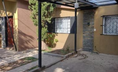 Casa en venta - 3 Dormitorios 2 Baños - Cochera - 200Mts2 - Don Orione