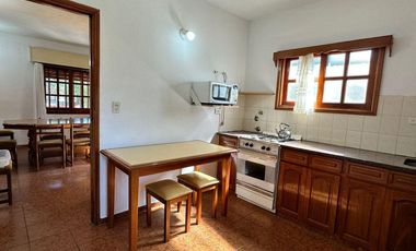 Casa en venta - 4 Dormitorios 2 Baños - Valeria del Mar