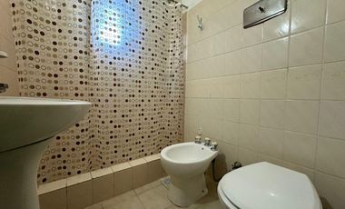 Casa en venta - 4 Dormitorios 2 Baños - Valeria del Mar