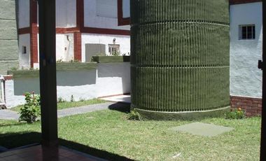 Casa en venta - 2 Dormitorios 2 Baños - 174mts2 - Mar del Tuyu